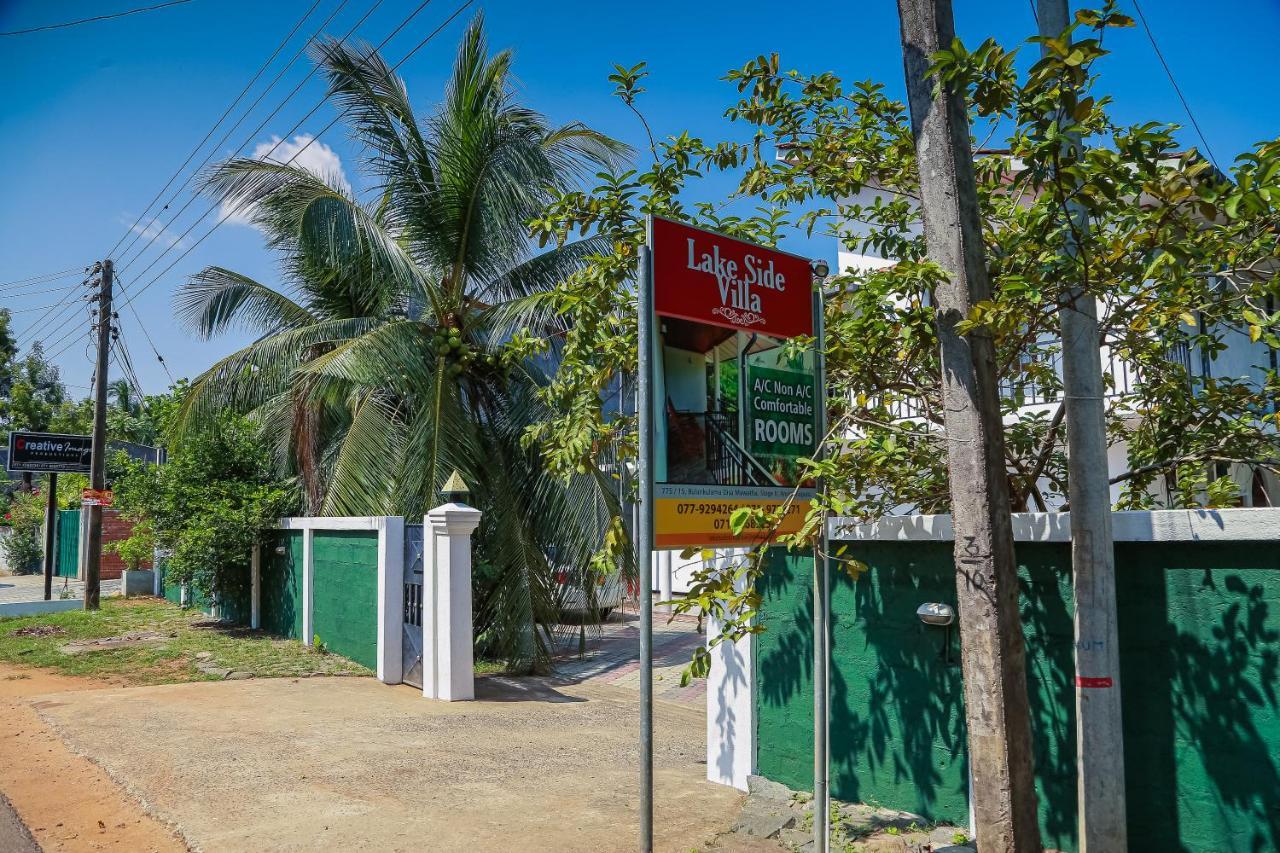 Lakeside Villa Anuradhapura Bagian luar foto