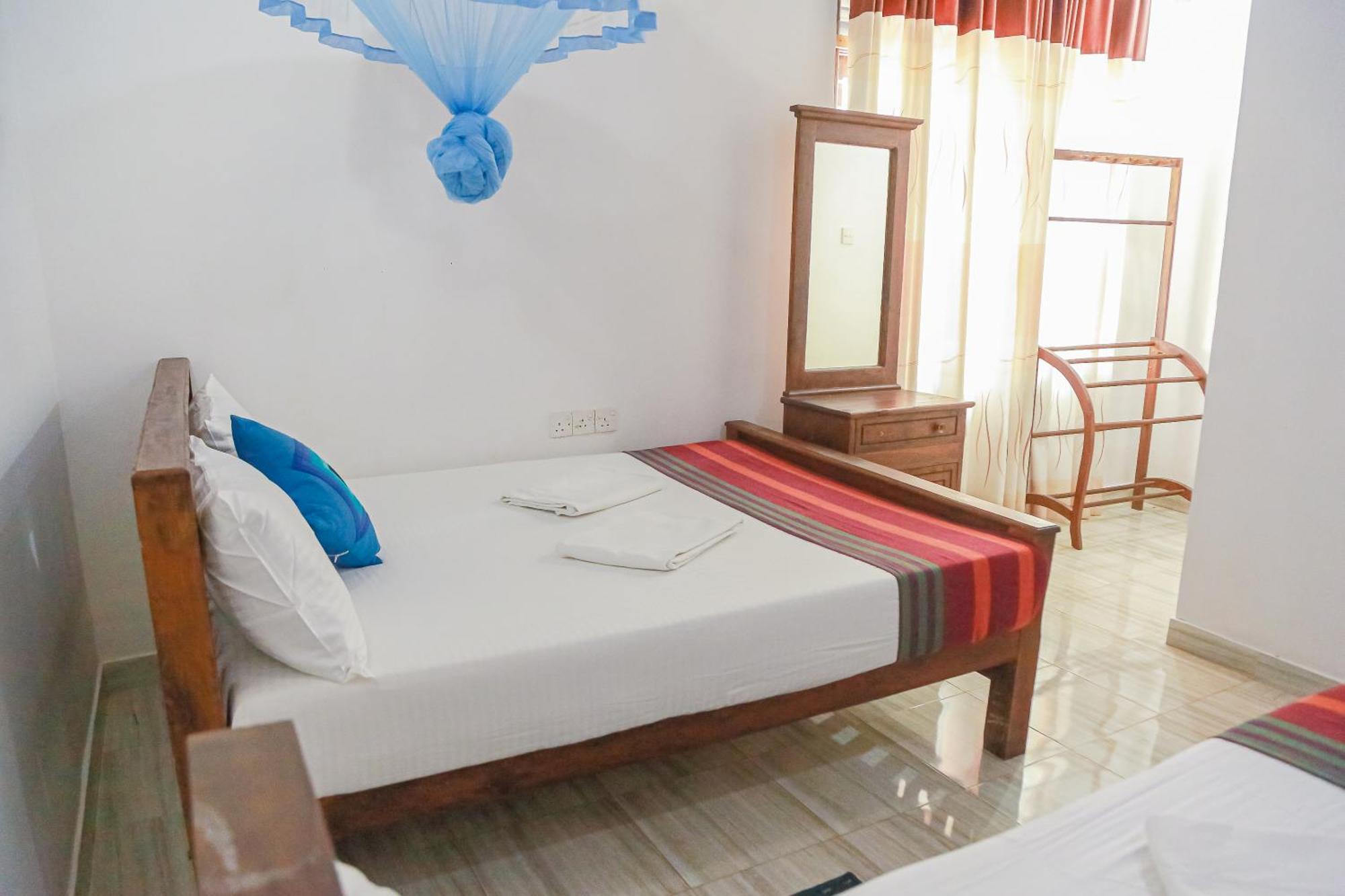 Lakeside Villa Anuradhapura Ruang foto