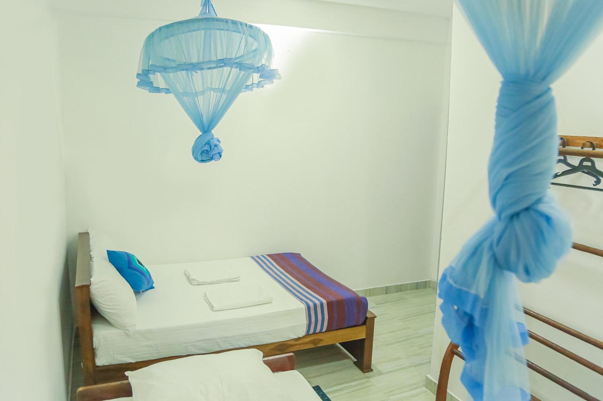 Lakeside Villa Anuradhapura Ruang foto